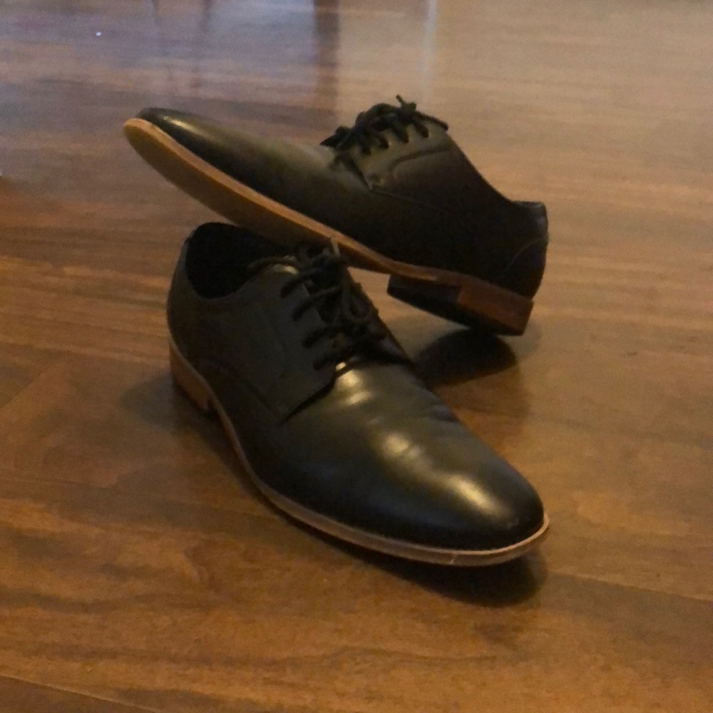 Leather shoes